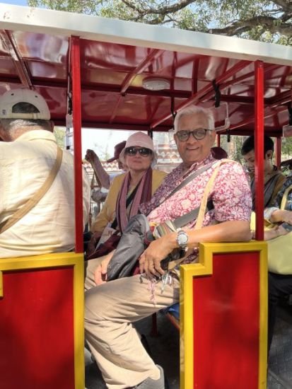 2023-10-16 11.26.03-1