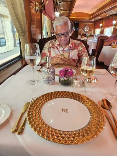 2023-10-17 07.16.26-1