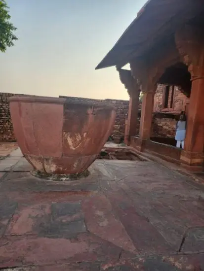 2023-10-20 17.59.00-1