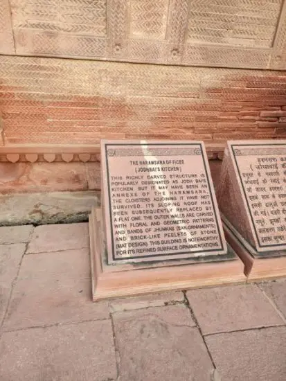 2023-10-20 17.59.00-4