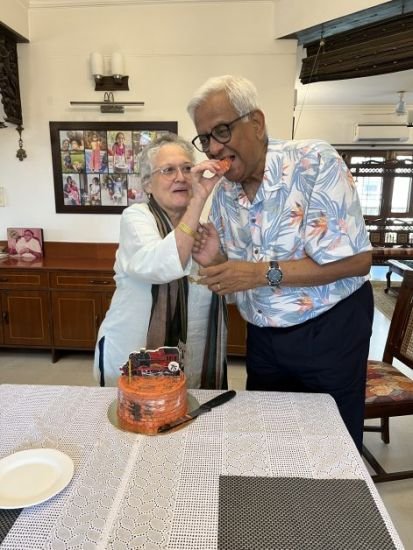 2023-10-23 13.38.06-1